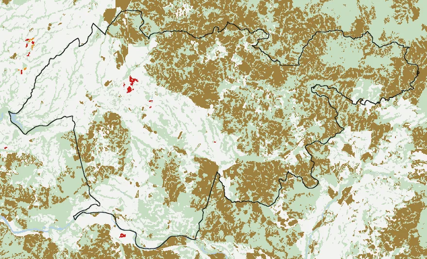 Mapa de Máfil con las zonas pobladas, la plantación forestal a menos de 500 m y el área quemada entre 2023 y 2025