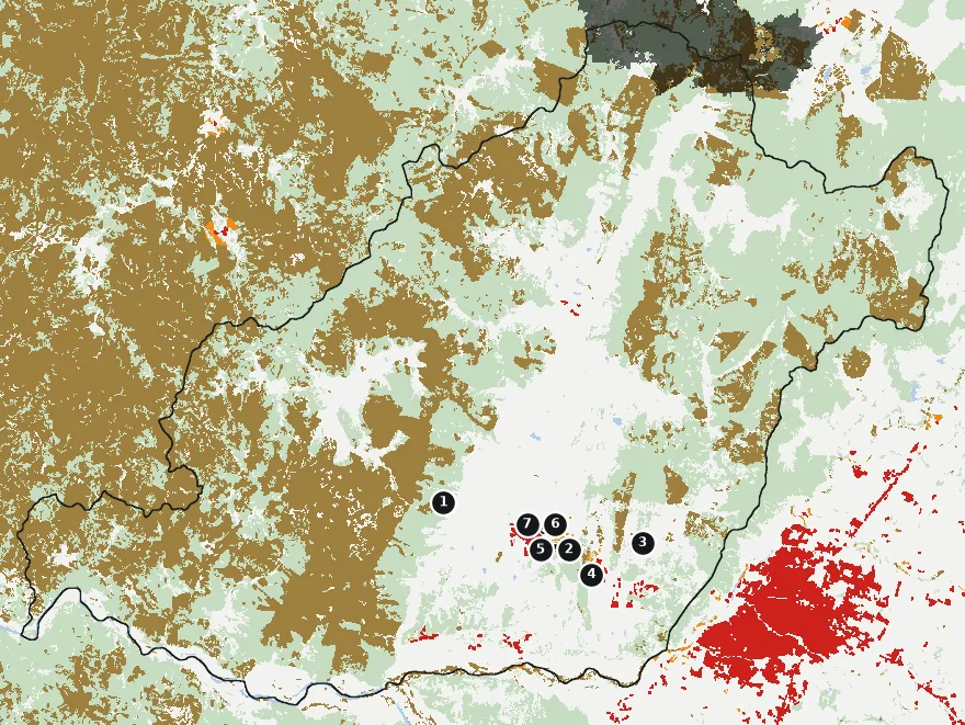 Mapa de Pencahue con las zonas pobladas, la plantación forestal a menos de 500 m y el área quemada entre 2023 y 2025