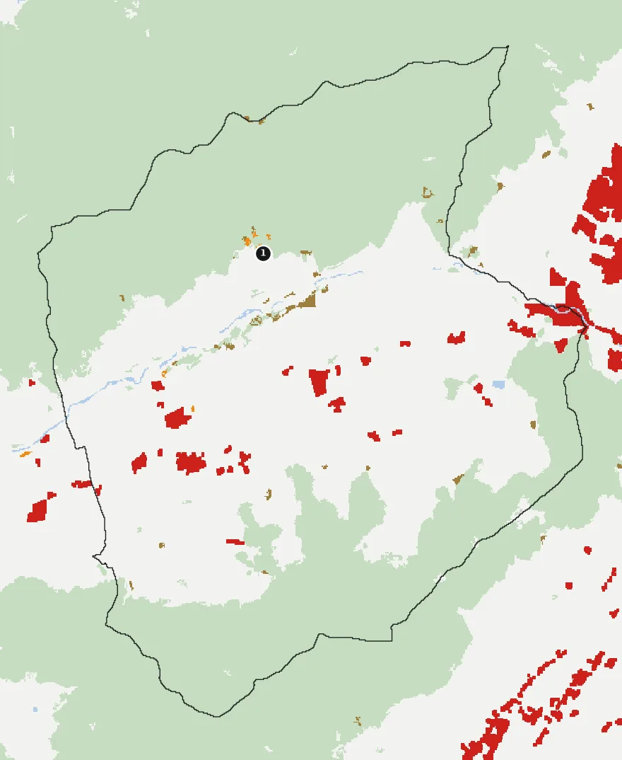 Mapa de Placilla con las zonas pobladas, la plantación forestal a menos de 500 m y el área quemada entre 2023 y 2025